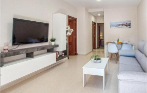2 Bedroom Lovely Apartment In Chipiona